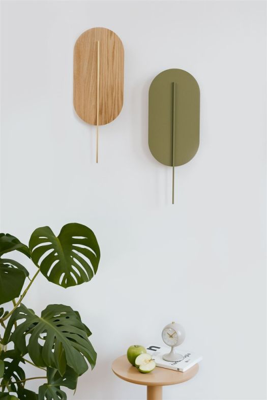 ROKKE WOOD applique murale en bois avec détails en laiton