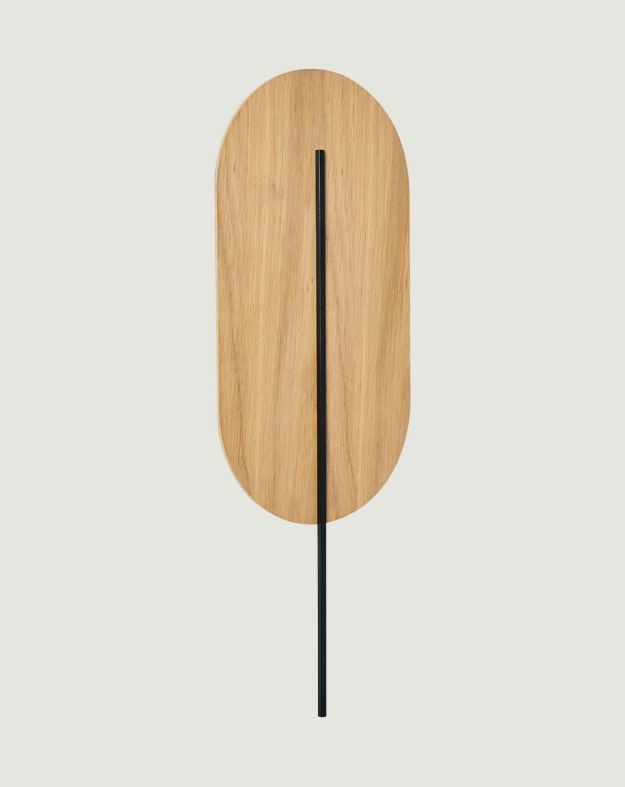 ROKKE WOOD applique murale en bois avec détails noirs