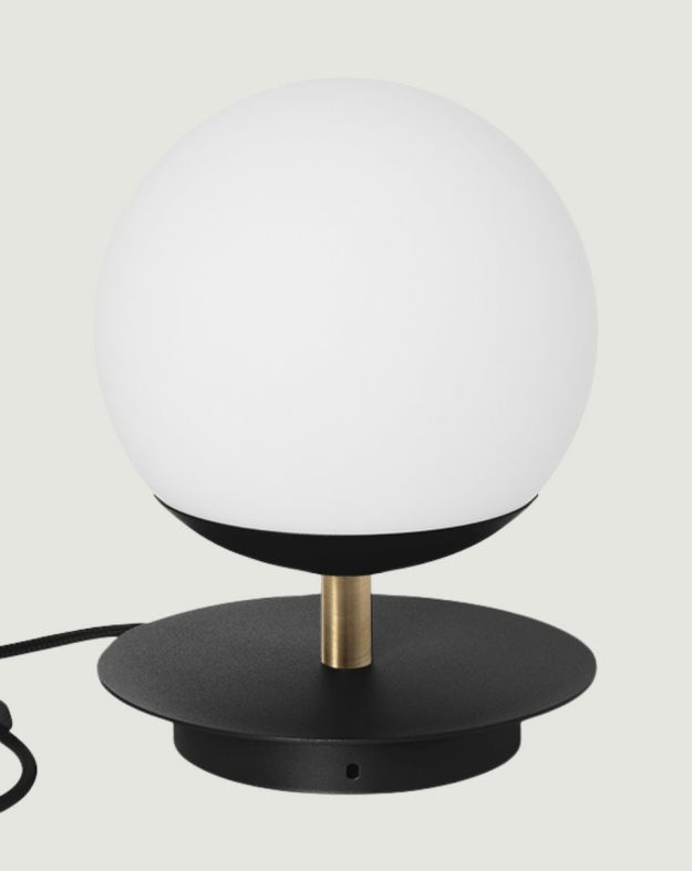 PLAAT ST lampe de table noire avec laiton
