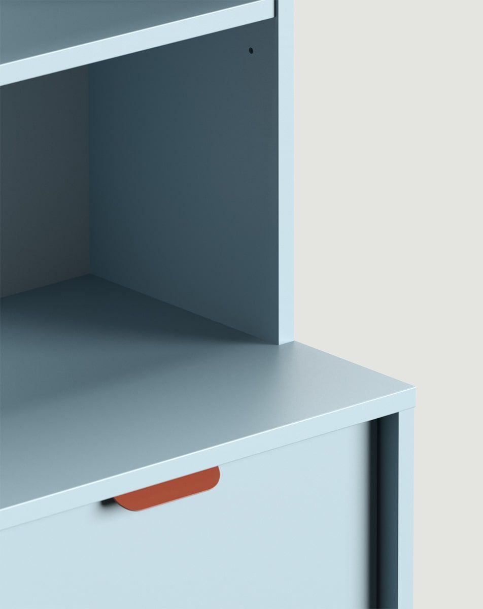Buffet SIGI KRSN02
Couleur : Bleu colombe
Poignée : Poignée de bord LAYERS 110 Fiery Terracotta