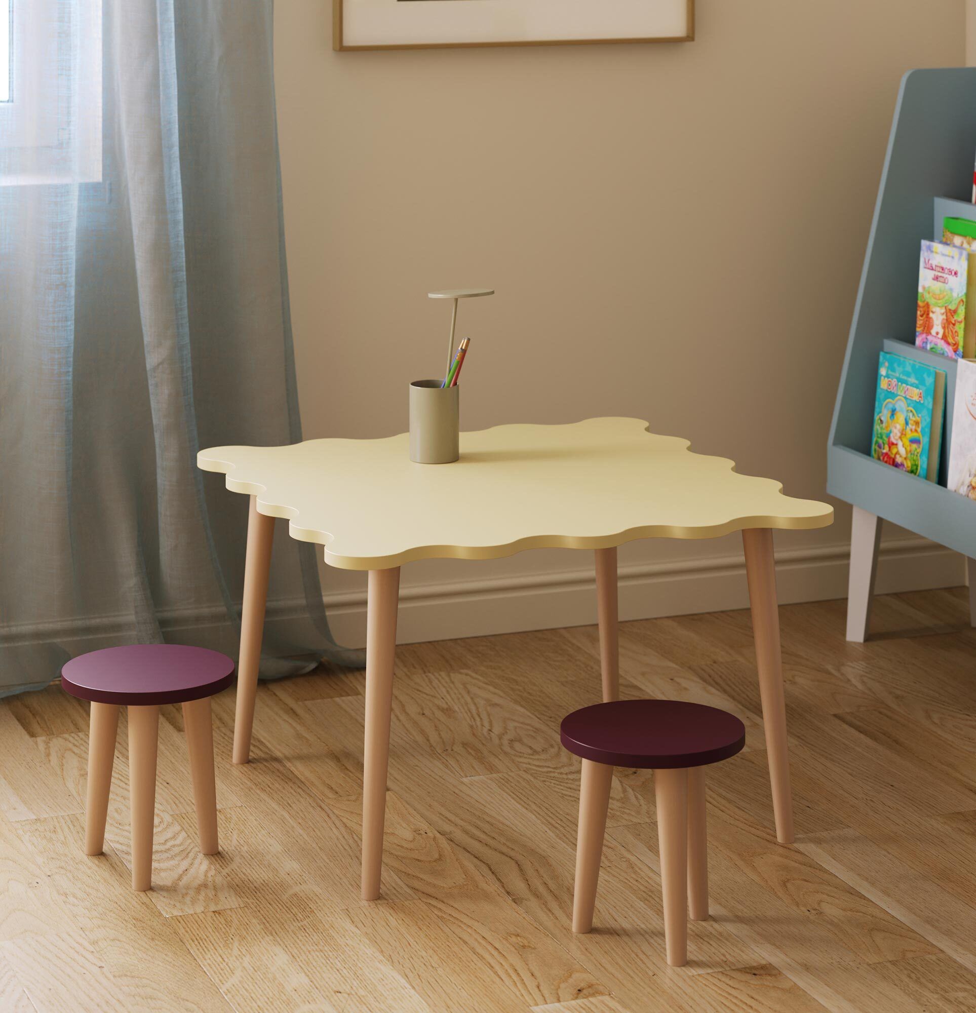 Table basse TOKO avec deux tabourets STT01