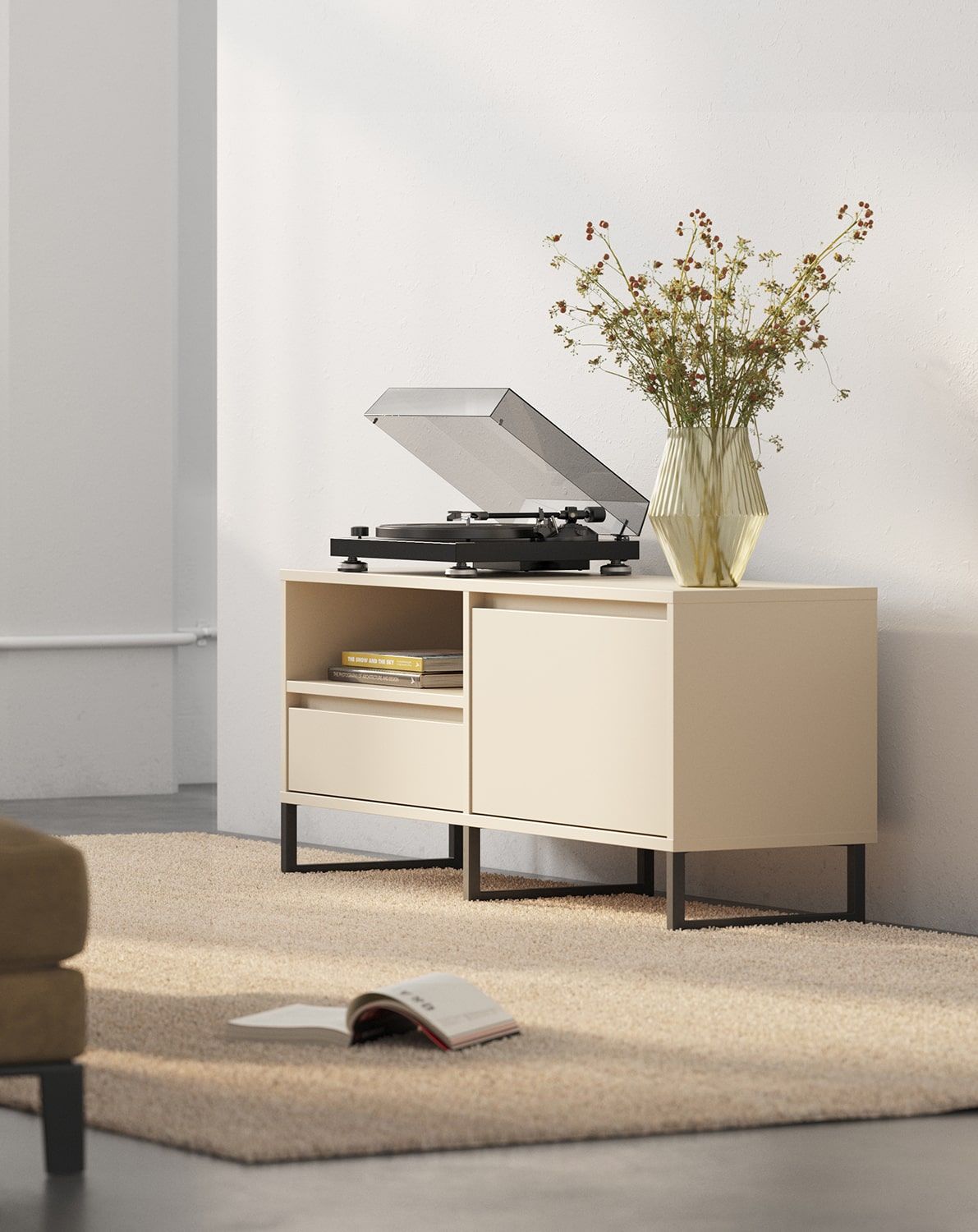 Armoire RTV ODIS BTV1
Couleur : Beige Champagne
Couleur du pied : Pied noir
                            